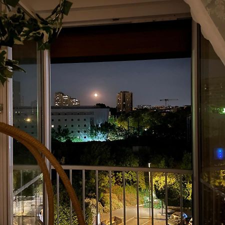 Rose Blossom Apartment In Paris Vanves Bagian luar foto